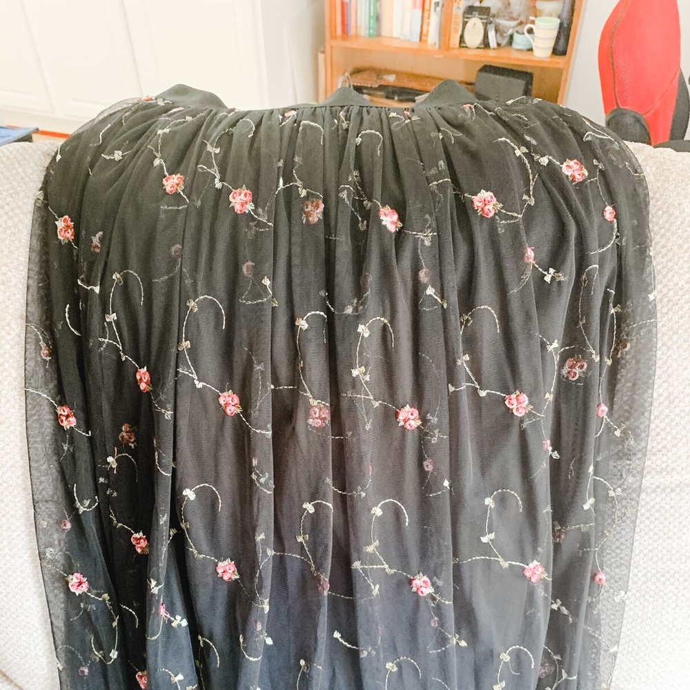 Francesca’s Floral Tutu Skirt 🌷